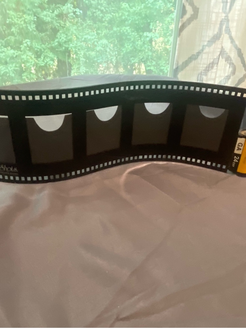 Glamour Black Curved Film-Strip Multi-Photo Frame